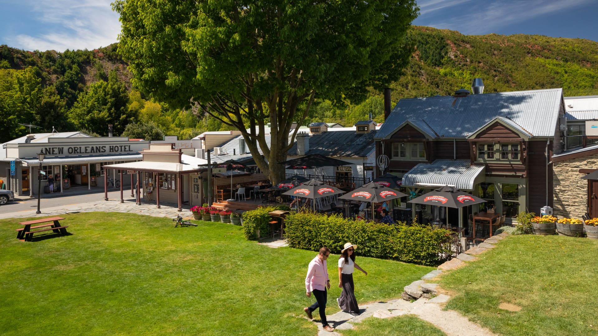 Arrowtown Buckingham Green and Bendix Stables Arrowtown Promotion And Business Association