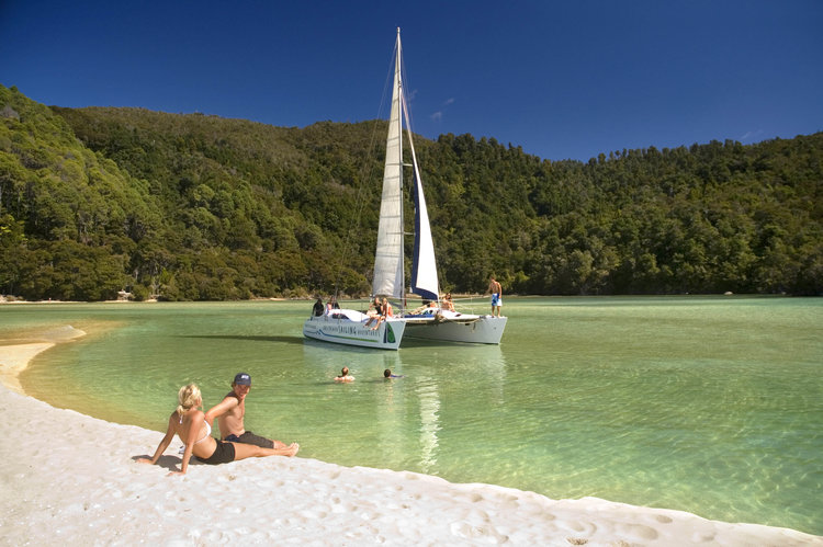 Sailing in the Abel Tasman - pic courtesy Awaroa Lodge - click to learn about the lodge